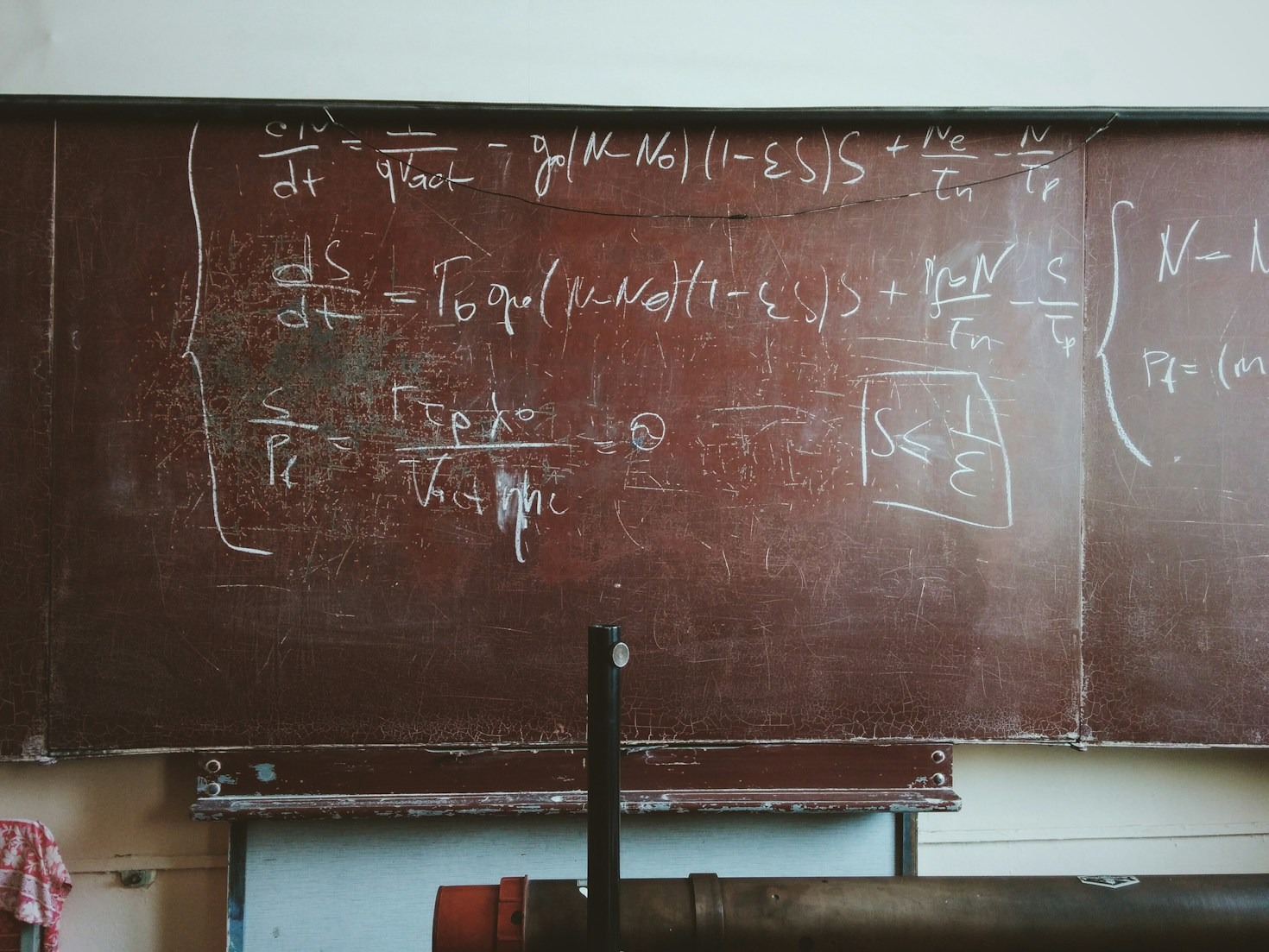 Navigating the Course Selection Process Abroad